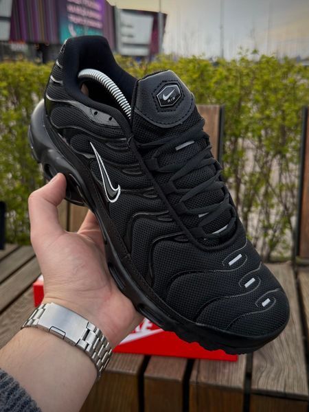 Кросівки Nike Air TN Plus Triple, чорні