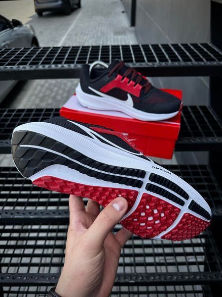 Кросівки Nike Zoom Pegasus 40 (чорно-білі)