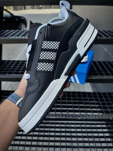 Кросівки Adidas Forum IE (чорно-білі)