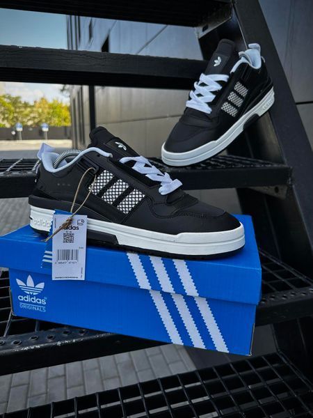 Кросівки Adidas Forum IE (чорно-білі)