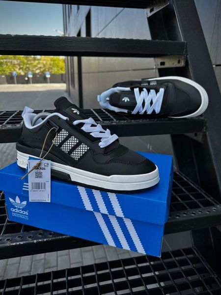 Кросівки Adidas Forum IE (чорно-білі)