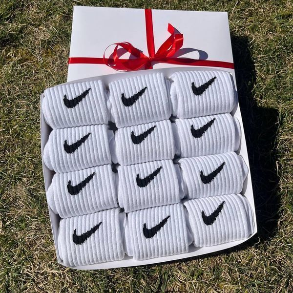 Бокс жіночих високих шкарпеток Nike 36-41 на 12 пар у подарунковій коробці