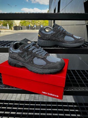 Кросівки New Balance 2002R (dark gray)