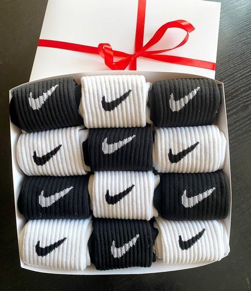 Бокс жіночих високих шкарпеток Nike 36-41 на 12 пар у подарунковій коробці