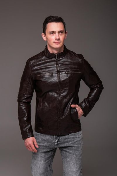 Чоловіча коротка куртка Slim Fit з екошкіри коричнева