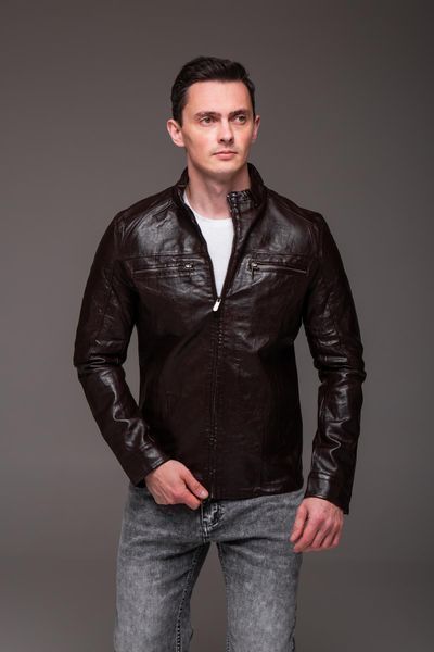 Чоловіча коротка куртка Slim Fit з екошкіри коричнева