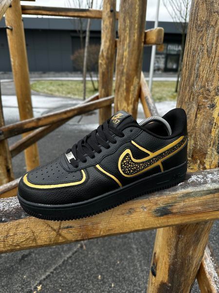 Лімітовані кросівки Nike Air Force CR7