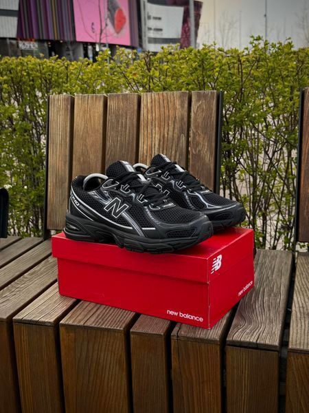 Кросівки New Balance 740, чорні (сітка, весна - літо)