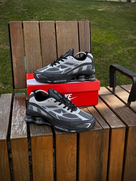 Кросівки Nike SHOX Ride 2 SP X SUPREME, чорно сірі (весна-літо)