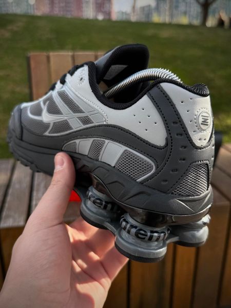 Кросівки Nike SHOX Ride 2 SP X SUPREME, чорно сірі (весна-літо)