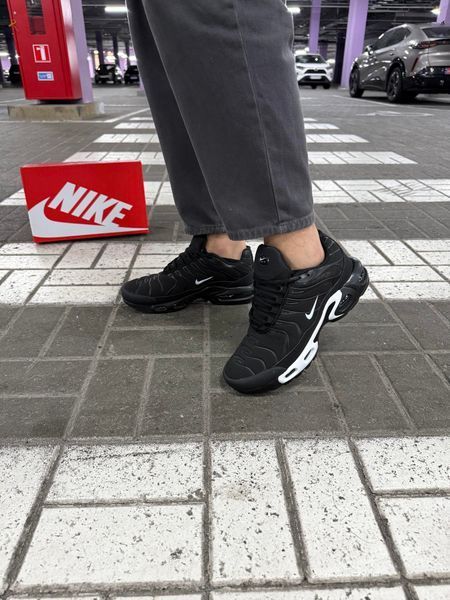 Термо Кросівки Nike Air Plus TN (чорні білі)