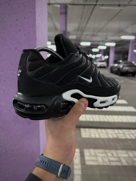 Термо Кросівки Nike Air Plus TN (чорні білі)
