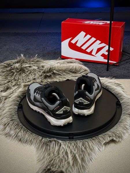 Кросівки Nike Widhorse 8, gray black