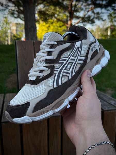 Кросівки Asics Gel NYC, світло-коричневі