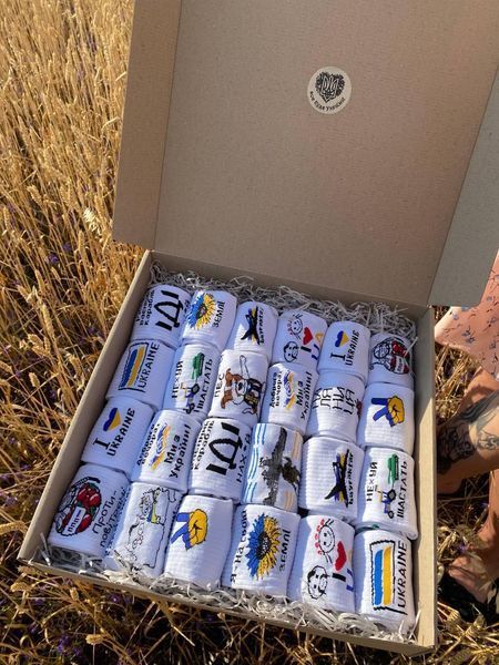 Великий Бокс патріотичних жіночих шкарпеток на 28 пар 36-41р у подарунковій коробці