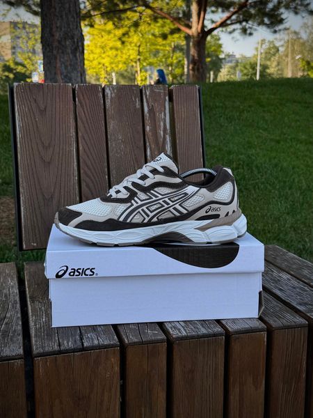 Кросівки Asics Gel NYC, світло-коричневі