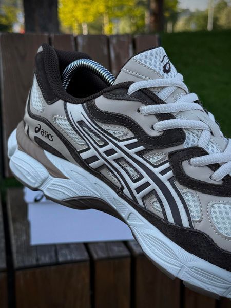 Кросівки Asics Gel NYC, світло-коричневі