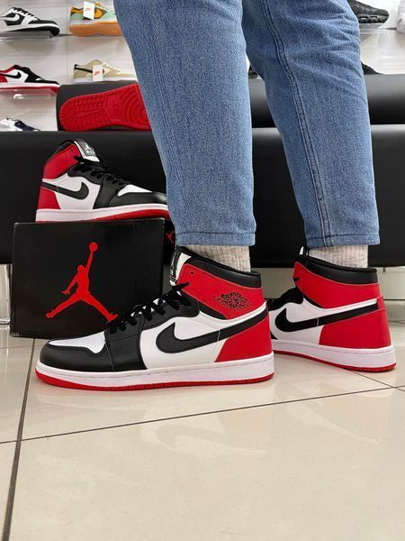 Кросівки Nike Air Jordan 1 RED (ТОП качество)