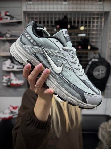 Термо Кросівки Nike Initiator, світло сірі