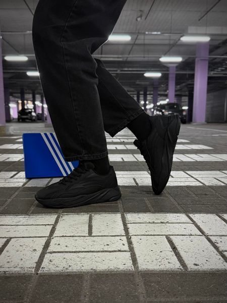 Термо Кросівки Adidas Yeezy Boost 700 Cordura, чорні