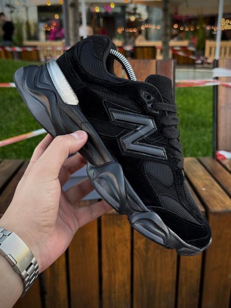 Кросівки New Balance 9060, суто чорні (замша, сітка)