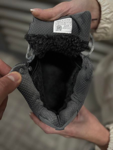 Зимові вологозахисні Кросівки Adidas Yeezy Boost 700, темно сірі
