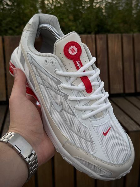Кросівки Nike SHOX Ride 2 SP X SUPREME, світлі з червоним