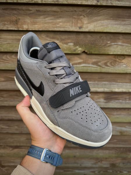 Кросівки Nike Air Jordan Legacy 312 Low (замша, темно сірі)