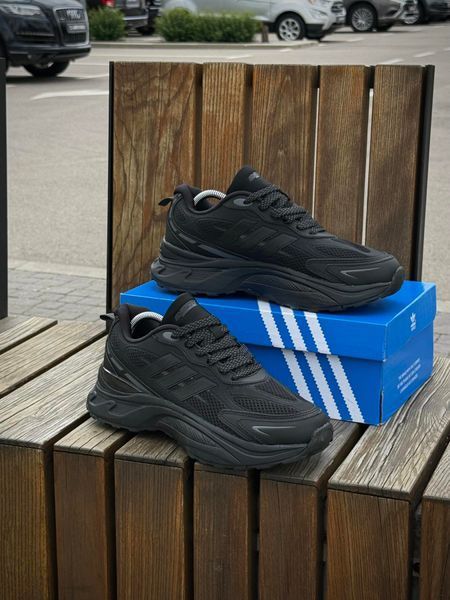 Кросівки Adidas Track Suite Pro, чорні (весна-літо)