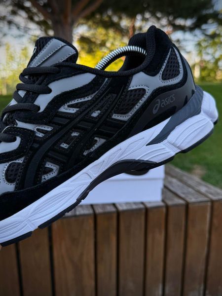 Кросівки Asics Gel NYC, чорно-сірі