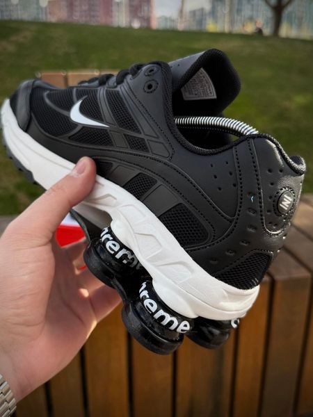 Кросівки Nike SHOX Ride 2 SP X SUPREME, чорно білі (весна-літо)