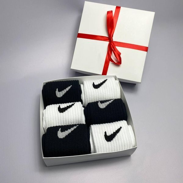 Бокс чоловічих високих шкарпеток Nike 41-45 на 6 пари у подарунковій коробці