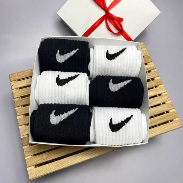 Бокс чоловічих високих шкарпеток Nike 41-45 на 6 пари у подарунковій коробці