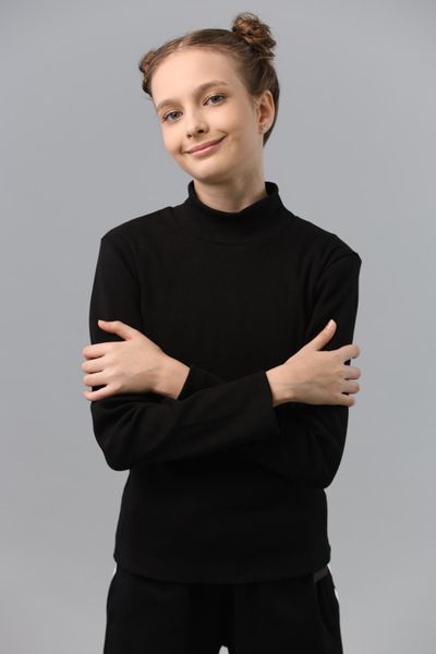 Гольф,водолазка підліткова, у рубчик ,чорна