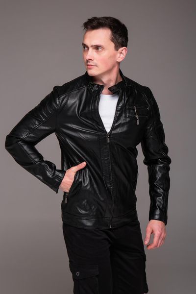 Куртка чоловіча з екошкіри пряма чорна
