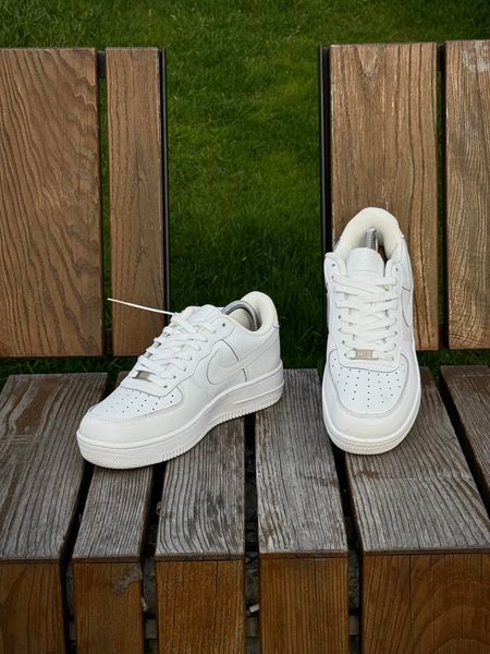 Кросівки Nike Air Force (білі)