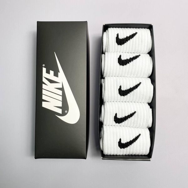 Набір чоловічих високих шкарпеток Nike 41-45 на 5 пари у коробці