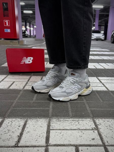 Зимові Кросівки New Balance 9060 Waterproof (світло сірі)
