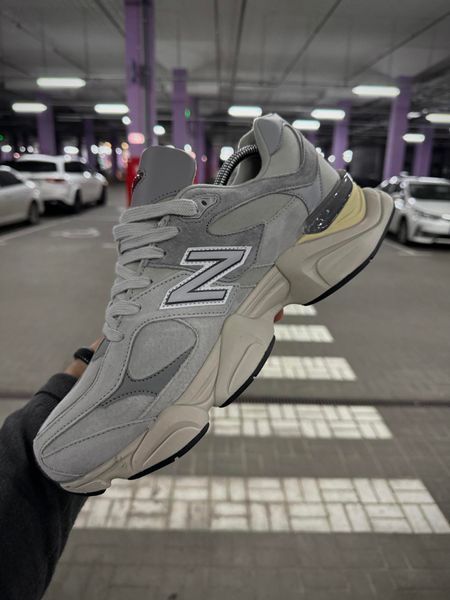 Зимові Кросівки New Balance 9060 Waterproof (світло сірі)