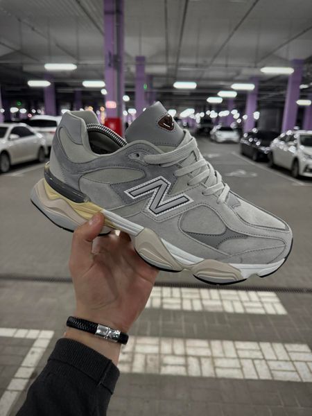 Зимові Кросівки New Balance 9060 Waterproof (світло сірі)