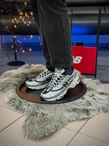 Кросівки New Balance 1000