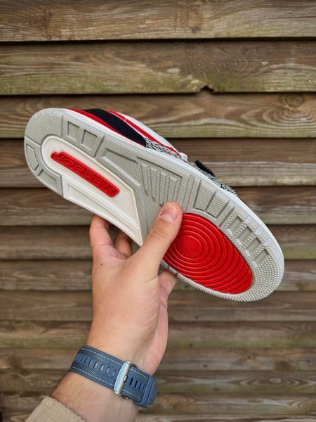 Кросівки Nike Air Jordan Legacy 312 Low (white red)
