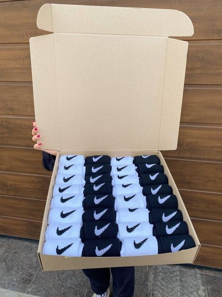 Великий мега бокс чоловічих високих шкарпеток Nike 41-45 на 32 пари