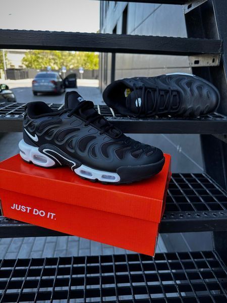 Кросівки Nike Air TN Plus Drift (black & white)
