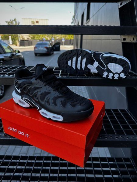 Кросівки Nike Air TN Plus Drift (black & white)