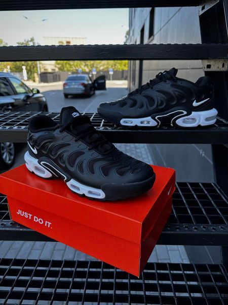 Кросівки Nike Air TN Plus Drift (black & white)