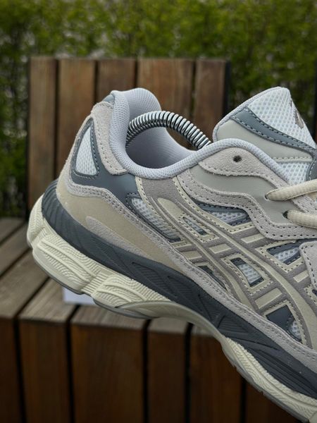 Кросівки Asics Gel NYC, світлі