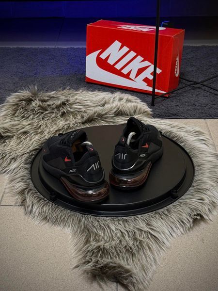 Кросівки Nike Air Max 270 чорні