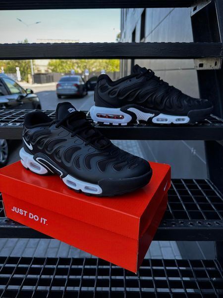 Кросівки Nike Air TN Plus Drift (black & white)