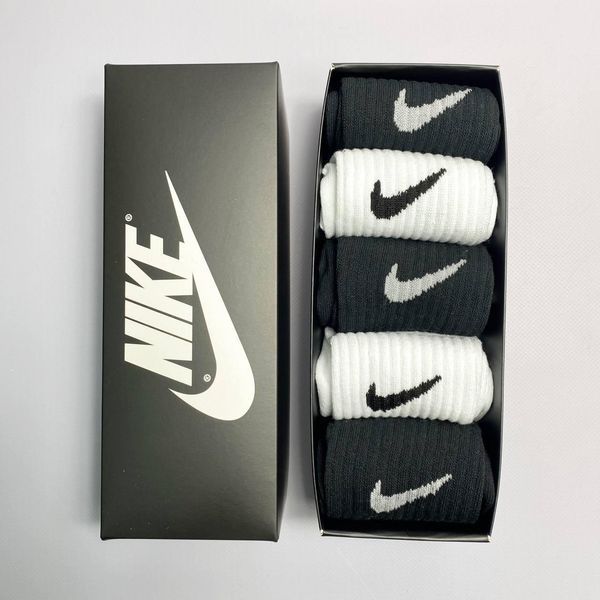 Набір чоловічих високих шкарпеток Nike 41-45 на 5 пари у коробці